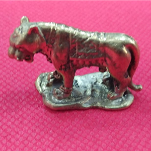 Animal Statue Type 1 (Copy)